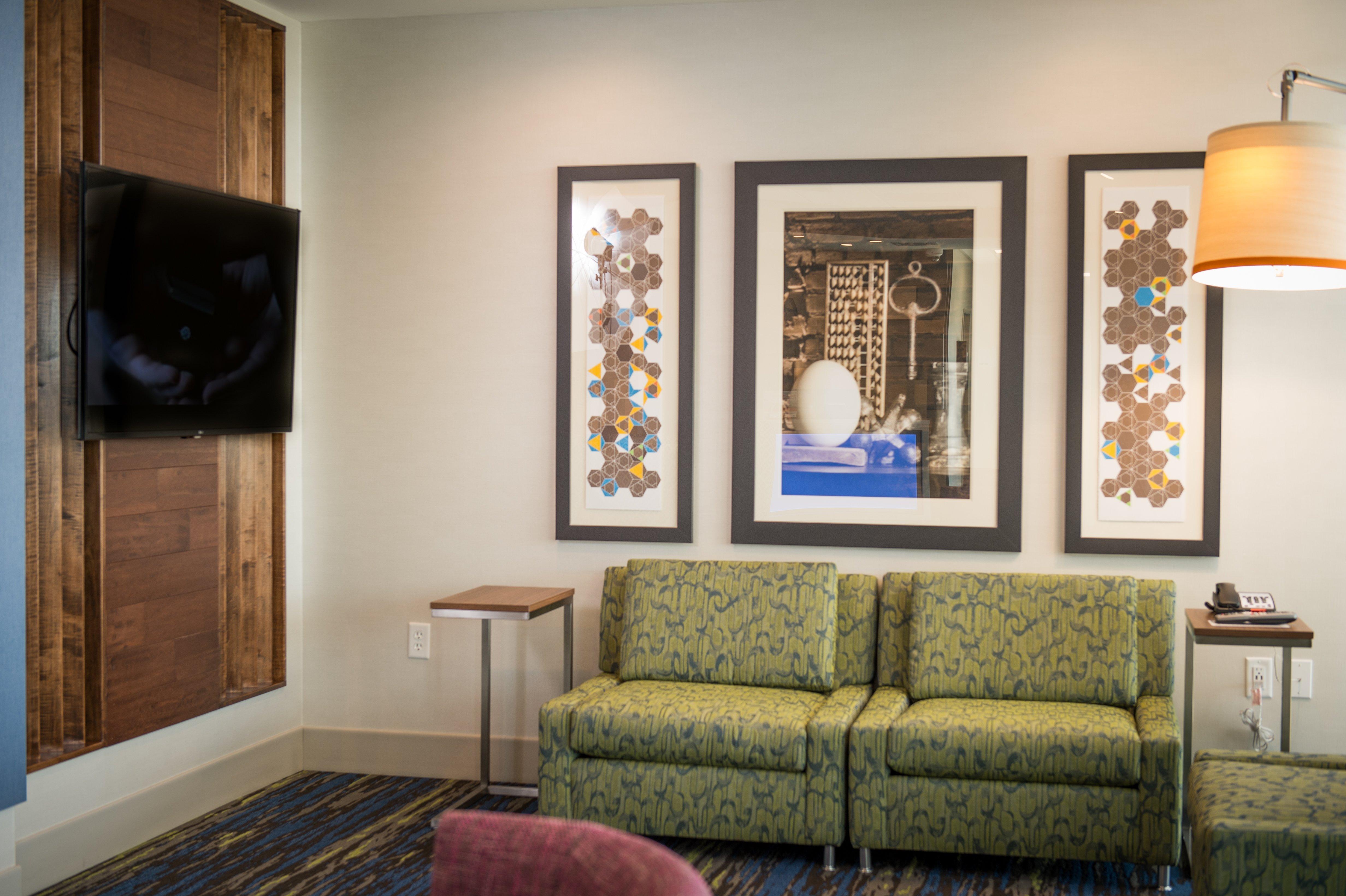 Holiday Inn Express & Suites Rock Falls By Ihg Exterior photo